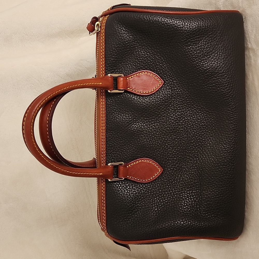 Dooney and Bourke All Weather Leather Dark Brown Barrel Satchel - Picture 2 of 9